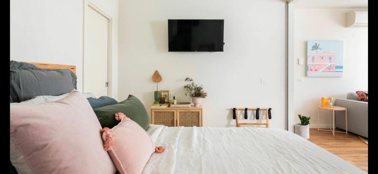 The Pas.Coe - A Stylish 1 Bedroom Unit With Free Parking. Μελβούρνη Εξωτερικό φωτογραφία